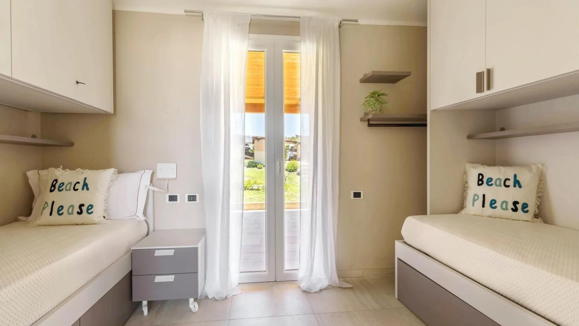 Seaside Home - Dove Il Mare Di Villasimius Diventa Casa