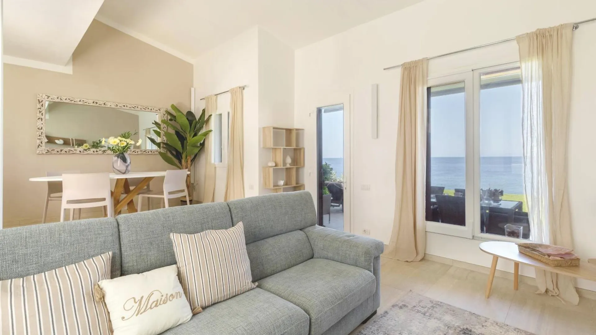 Seaside Home - Dove Il Mare Di Villasimius Diventa Casa Italy